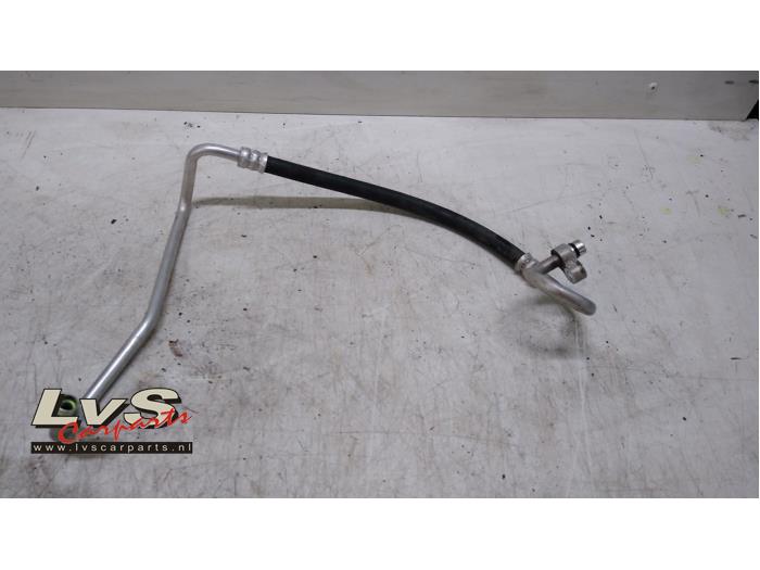 Nissan Juke Air conditioning line