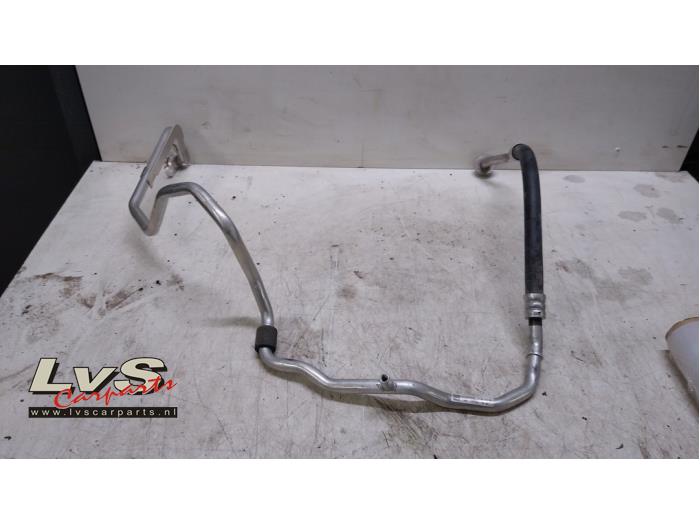 Volkswagen Polo Air conditioning line