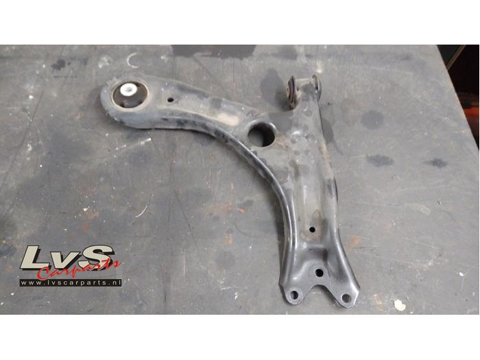 Skoda Citigo Front wishbone, right