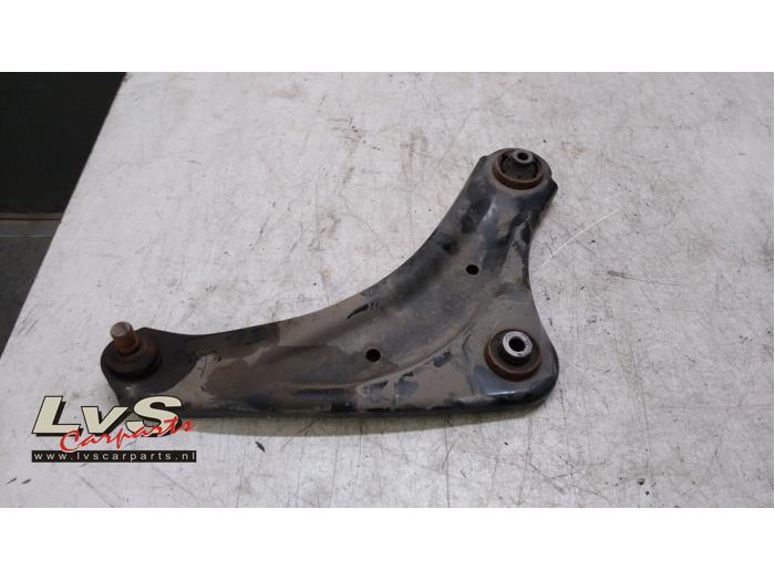 Nissan Juke Draagarm rechts-voor