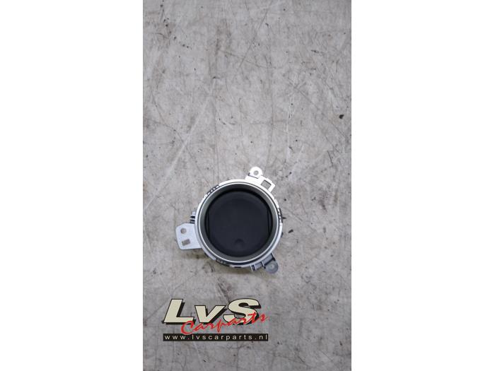 Toyota Auris Luftgitter Armaturenbrett