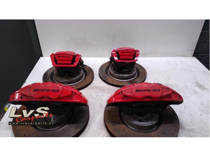 Mercedes CLA Remmenset compleet voor+achter