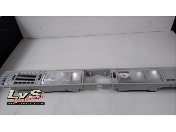 Volkswagen Transporter Eclairage intérieur avant