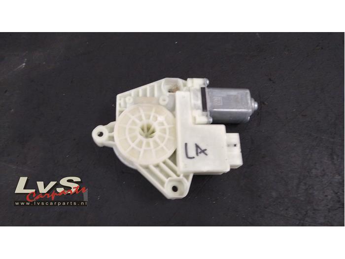 Skoda Fabia Moteur de vitre portière