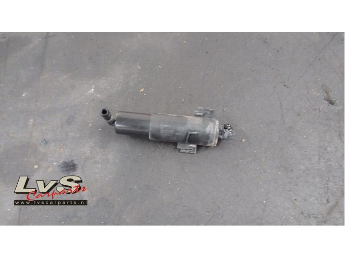 Audi A4 Headlight washer