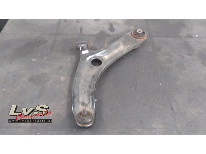 Hyundai I20 Bras de suspension avant gauche