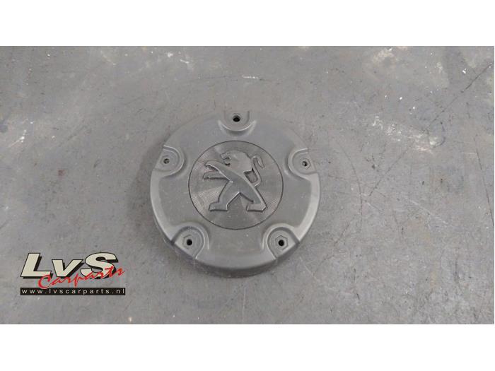 Peugeot Partner Naafkapje