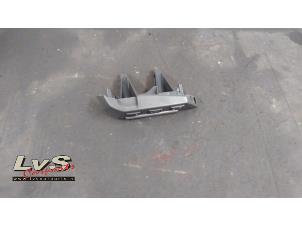 Gebruikte Radiobediening Stuur Landrover Range Rover Sport (LS) 2.7 TDV6 24V Prijs € 35,00 Margeregeling aangeboden door LvS Carparts