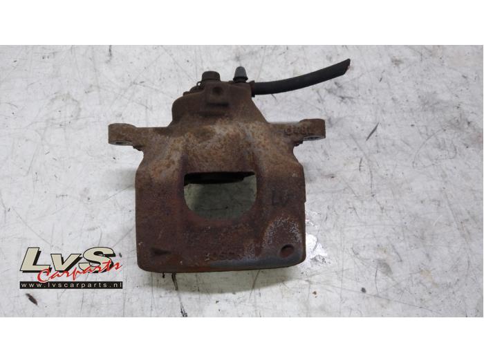 Peugeot 107 Etrier de frein (pince) avant gauche