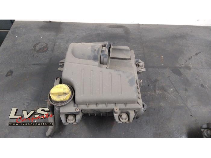Renault Trafic Air box