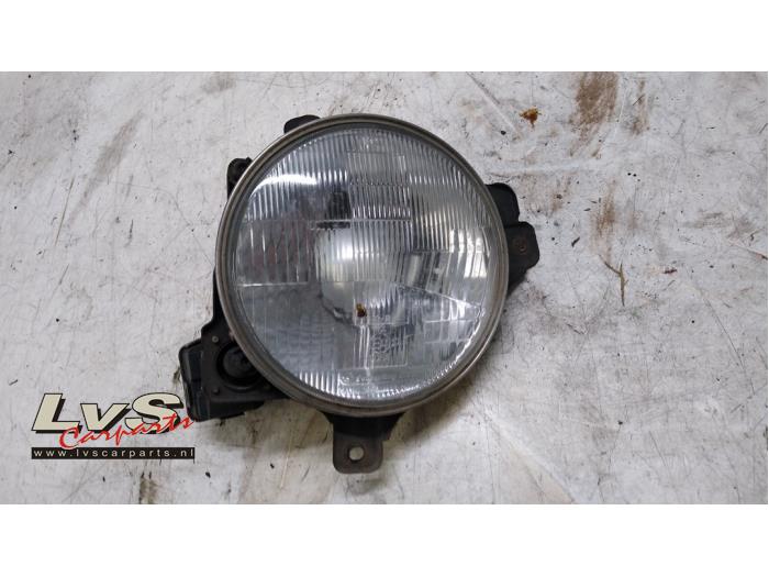 Ssang Yong Korando Headlight, right