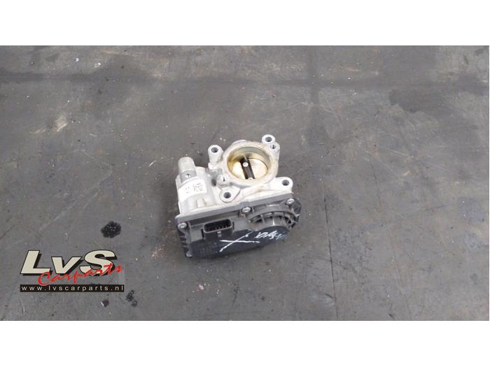 Renault Scenic Throttle body