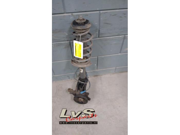 Peugeot 207 Stoßdämpferstrebe rechts vorne