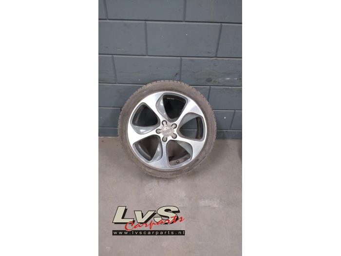 Audi A3 Wheel + tyre