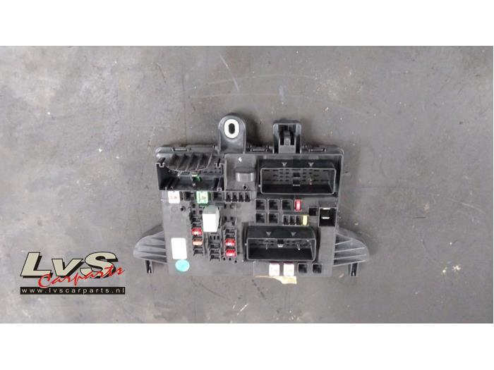 Opel Insignia Sicherungskasten