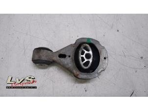 Begagnade Yoke Renault Grand Scénic III (JZ) Pris € 25,00 Marginaltabell erbjuds av LvS Carparts