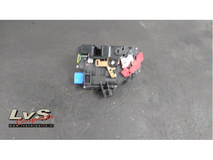 Volkswagen Golf Serrure portière mécanique 4portes arrière gauche