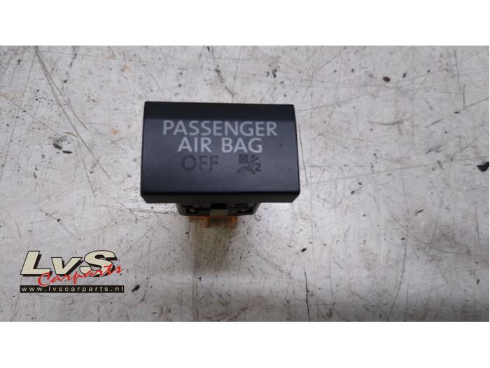 Volkswagen Polo Airbag sensor