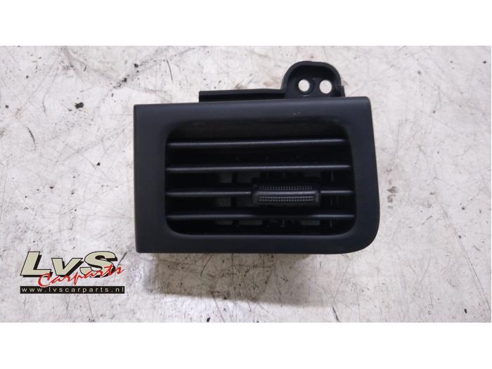 Kia Picanto Dashboard vent