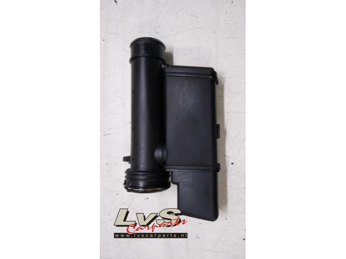 Mercedes E-Klasse Intercooler Rohr