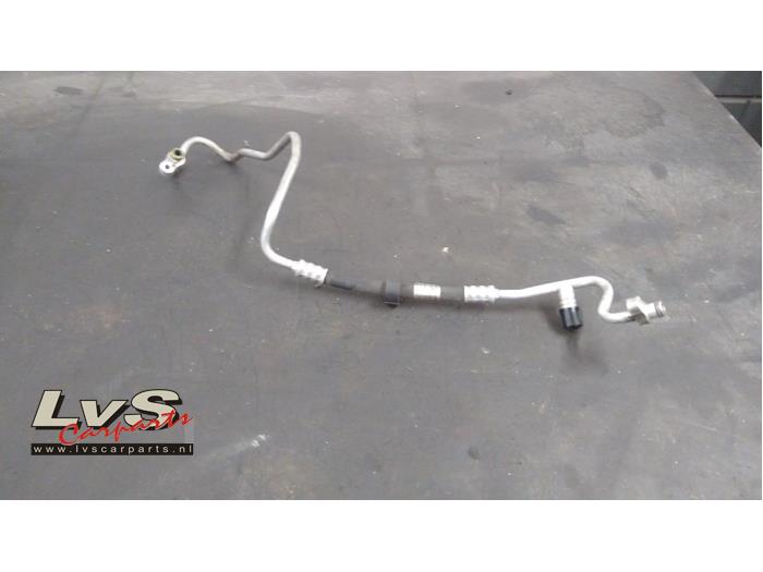 Mercedes E-Klasse Klima Leitung