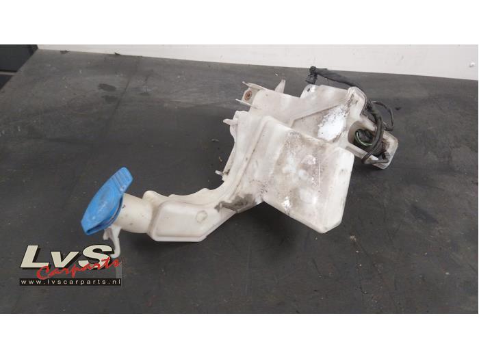 Volkswagen Passat Ruitensproeiertank voor