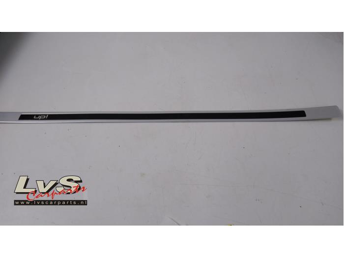 Volkswagen UP Portierlijst