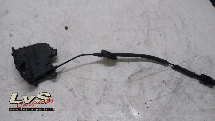Renault Twingo Front door lock mechanism 4-door, right