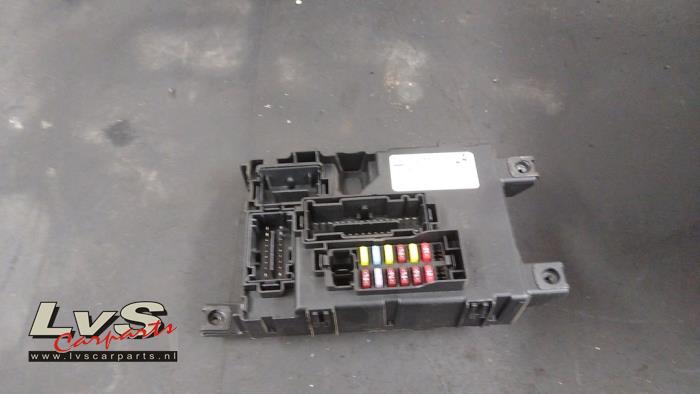 Opel Corsa Fuse box