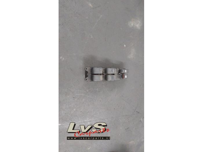 Toyota Rav-4 Electric window switch