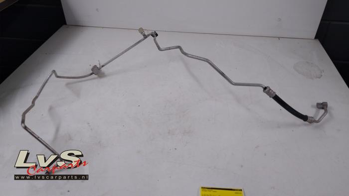 Nissan Pixo Air conditioning line