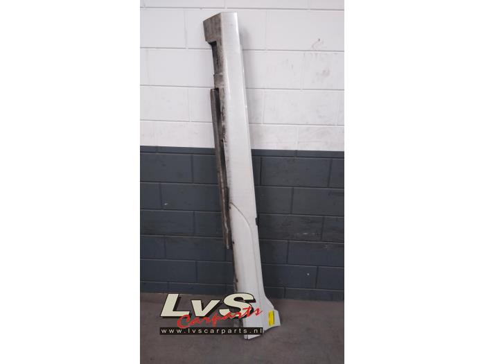 Volvo V40 Seitenschürze links