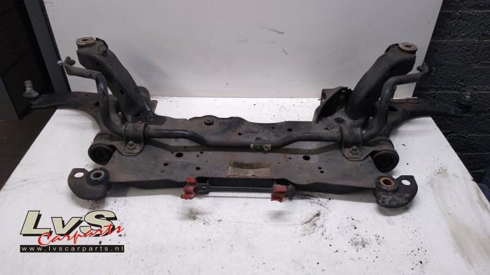 Volvo V40 Unterrahmen