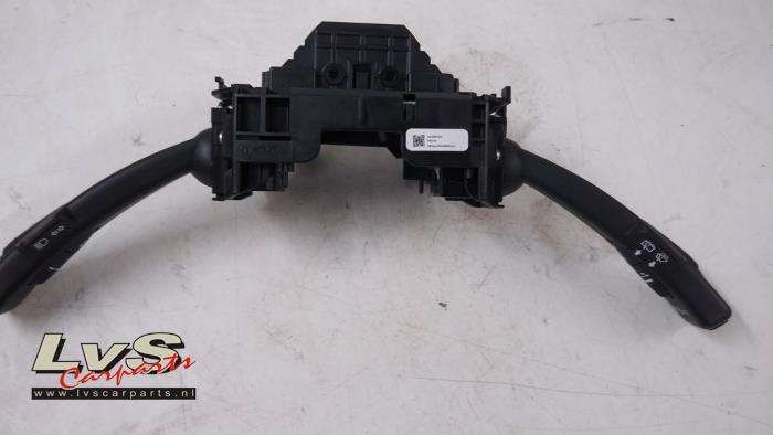 Volvo V40 Steering column stalk