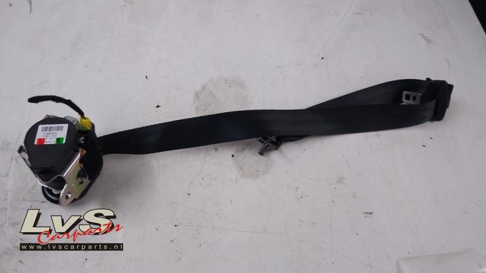 Volvo V40 Tendeur de ceinture arrière gauche