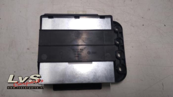 Volkswagen Eos Voltage regulator