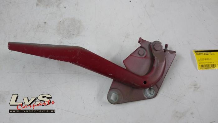 Renault Megane Bonnet Hinge