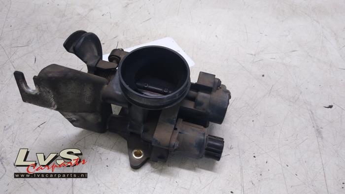 Toyota Aygo Drosselklappengehäuse