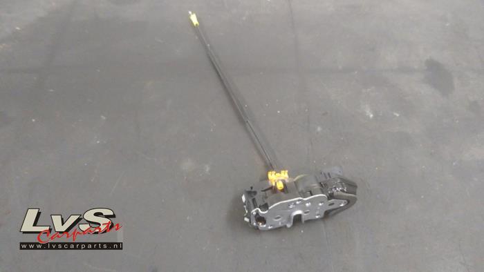 Opel Astra Deurslot Mechaniek 4Deurs links-achter