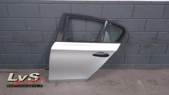 BMW 1-Série Portière 4portes arrière gauche