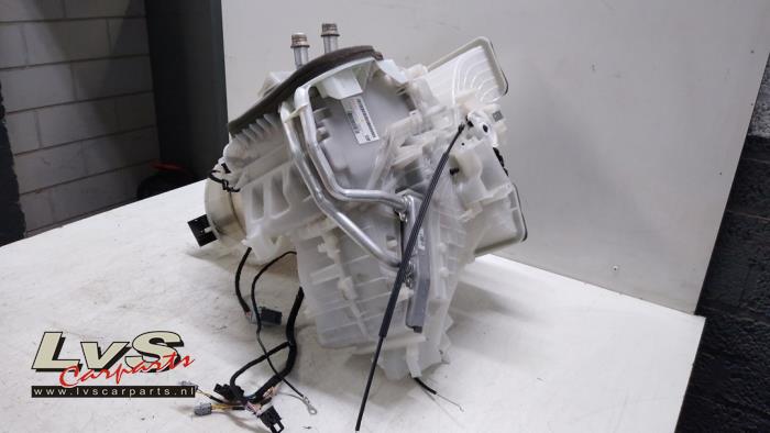 Opel Corsa Kachelhuis