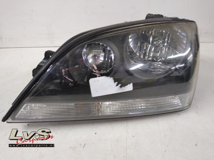 Kia Sorento Headlight, left
