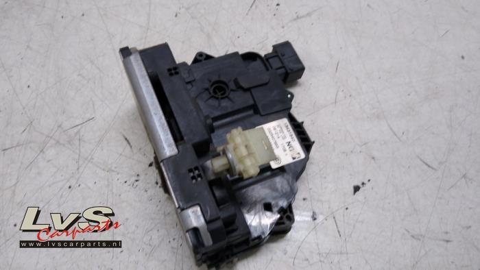 Opel Corsa Deurslot Mechaniek 2Deurs rechts