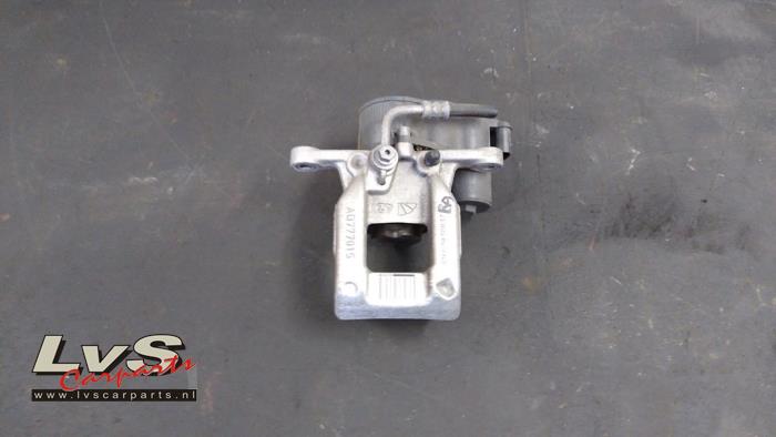 Opel Grandland X Remklauw (Tang) rechts-achter