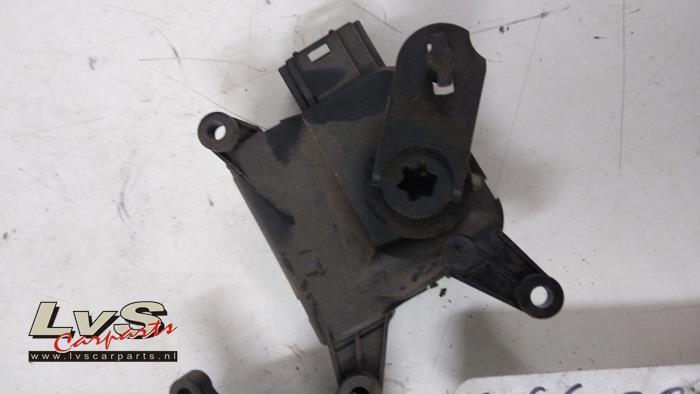 Volkswagen Golf Clapet chauffage moteur