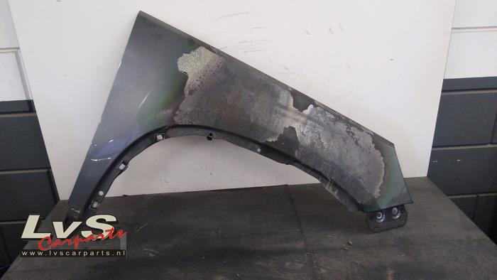 Volkswagen Tiguan Front wing, right