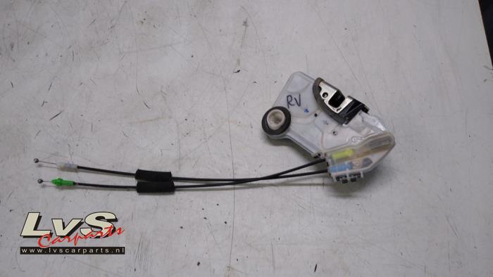 Peugeot 108 Deurslot Mechaniek 4Deurs rechts-voor