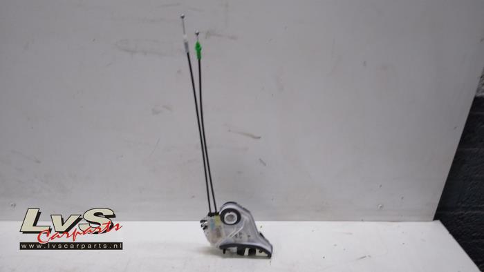 Peugeot 108 Deurslot Mechaniek 4Deurs rechts-achter