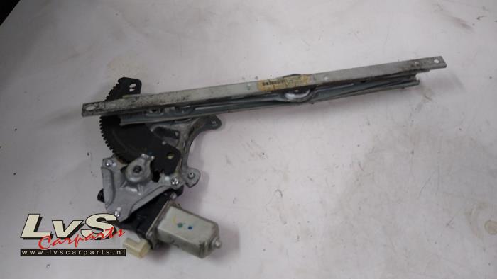Nissan Micra Fenstermechanik 4-türig rechts vorne