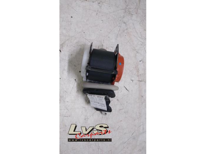 Nissan Micra Ceinture de sécurité arrière centre